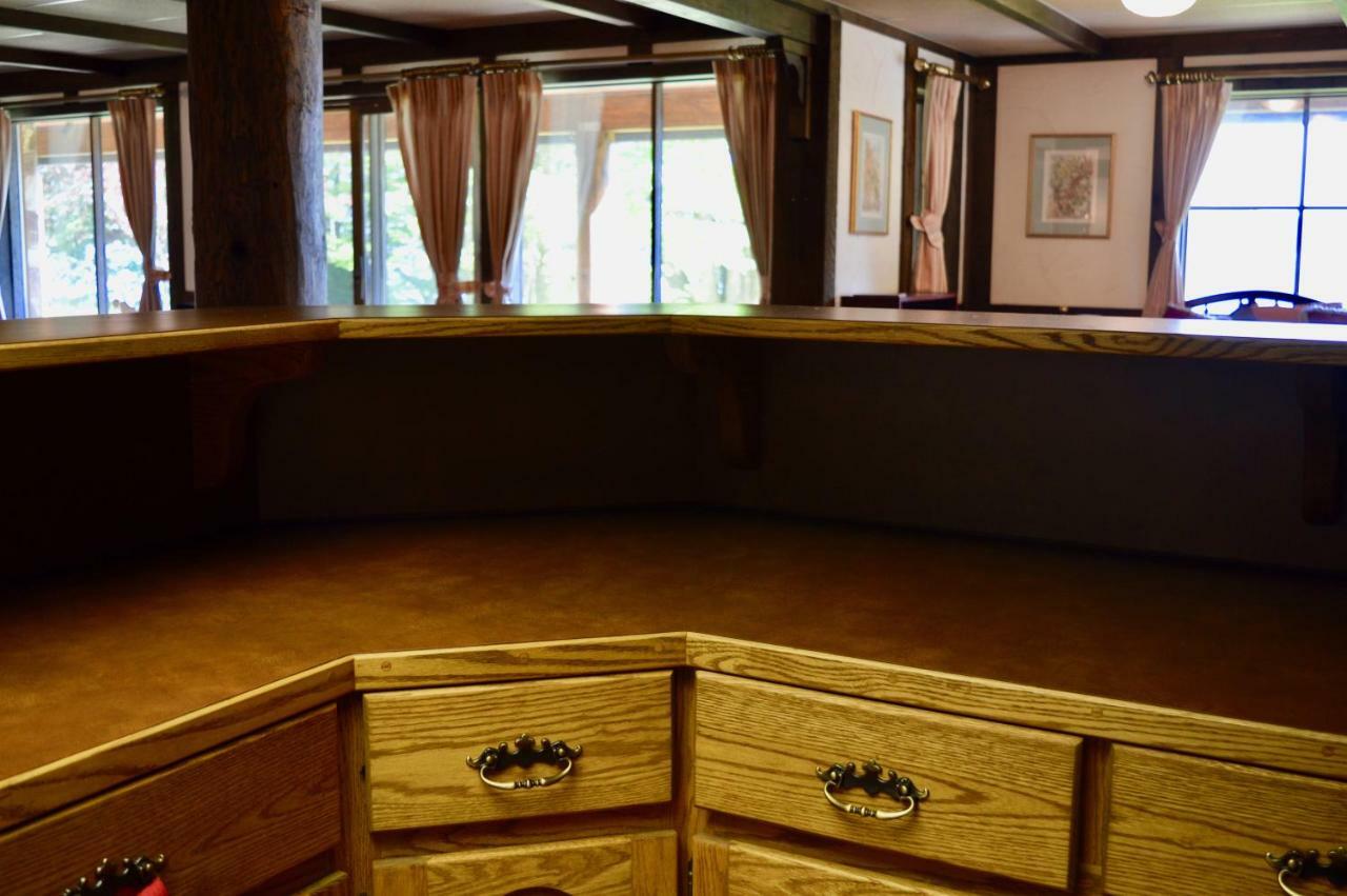 Oceanfront Suite Gibsons Exterior foto